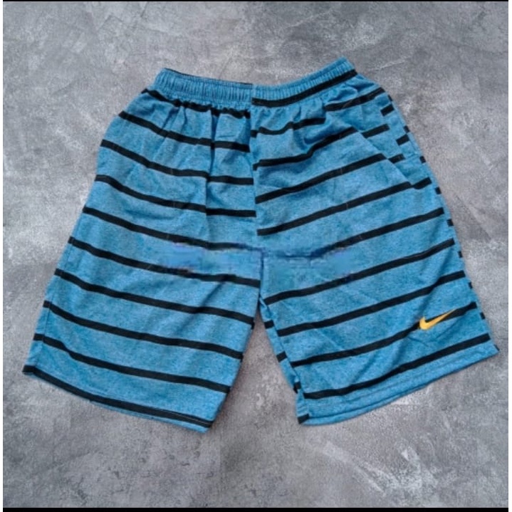 CELANA KOLOR PENDEK PRIA / CELANA PENDEK JUMBO SALUR TUTON / CELANA PENDEK PRIA SUPER JUMBO