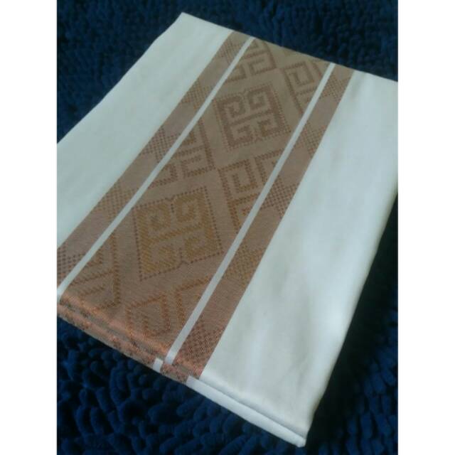 Kain tenun songket baron putih