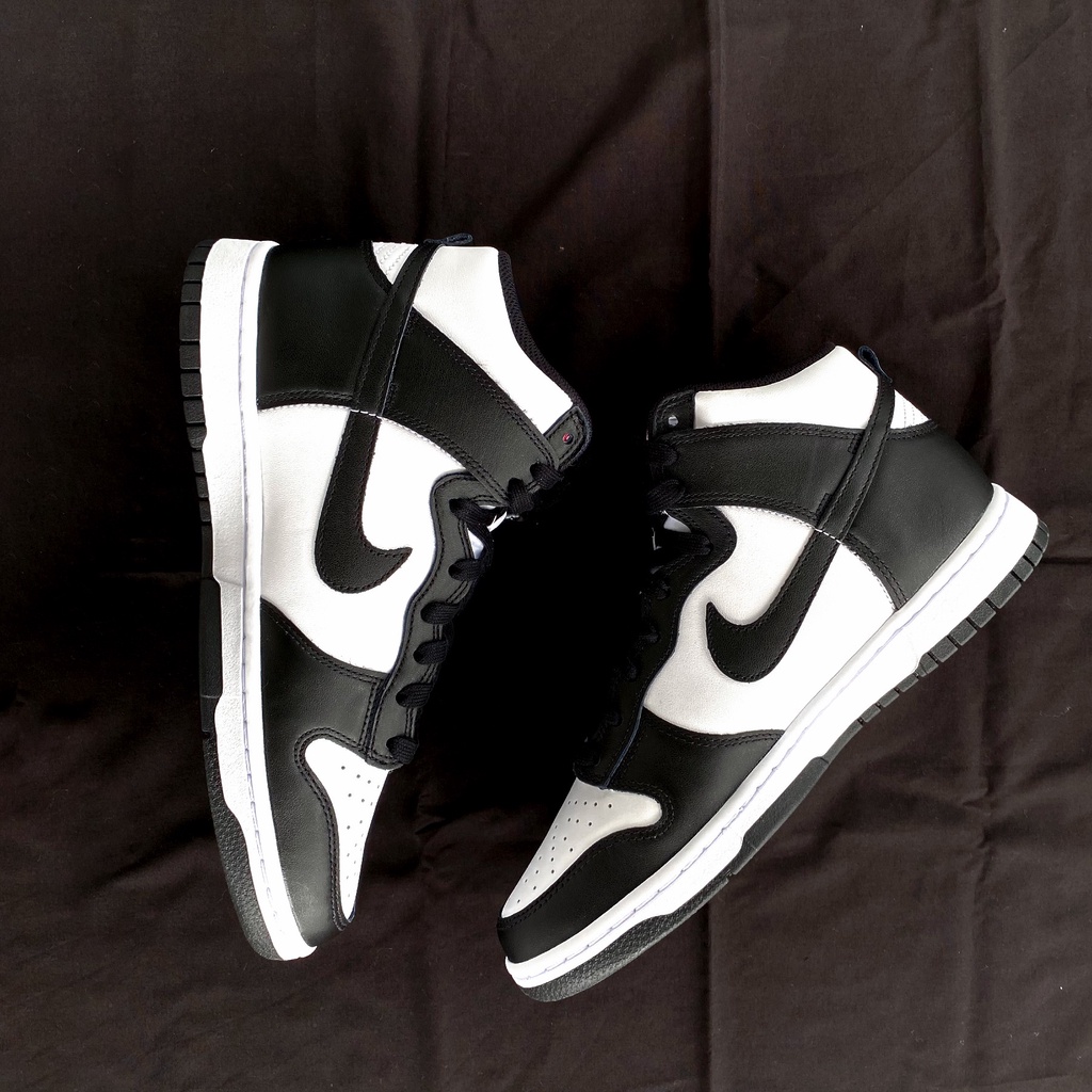 Jual NIKE DUNK HIGH RETRO BLACK \u0026 WHITE 