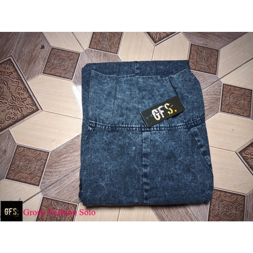 Kavya Skirt by GFS | Rok Jeans Pecah 8 Delapan