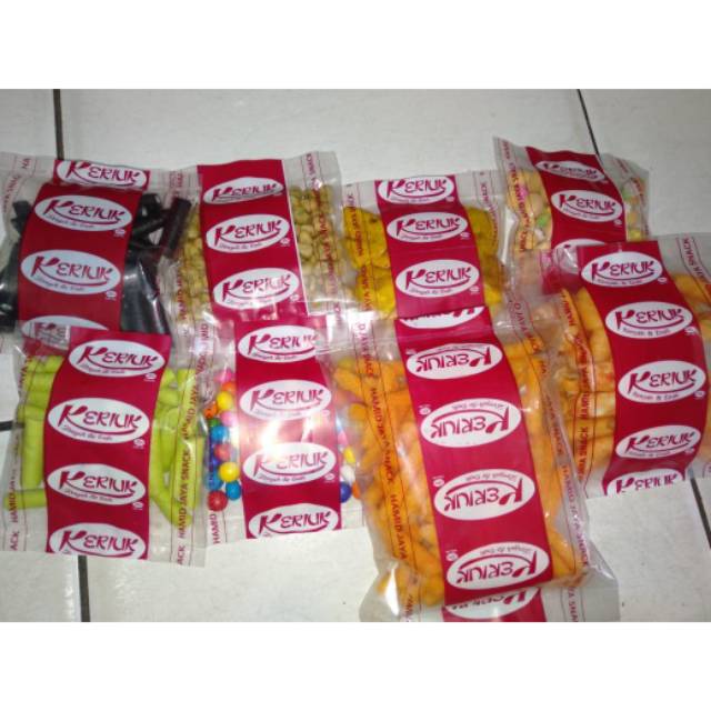 

Aneka snack kripik kriuk