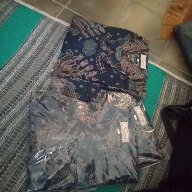 Batik Myrna - Kemeja Batik Atasan Lengan Pendek Pria Kembang Goyang Dongker