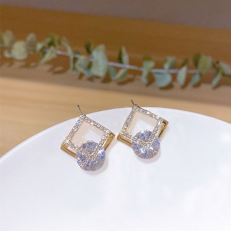 XiaoboACC Anting Tusuk Silver S925 Bentuk Geometri Aksen Hollow + Zircon Untuk Perhiasan Wanita