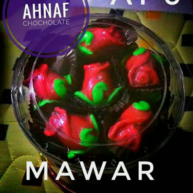 

Coklat karakter Mawar