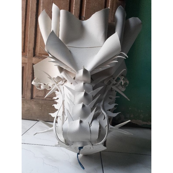 kepala layangan naga/train naga