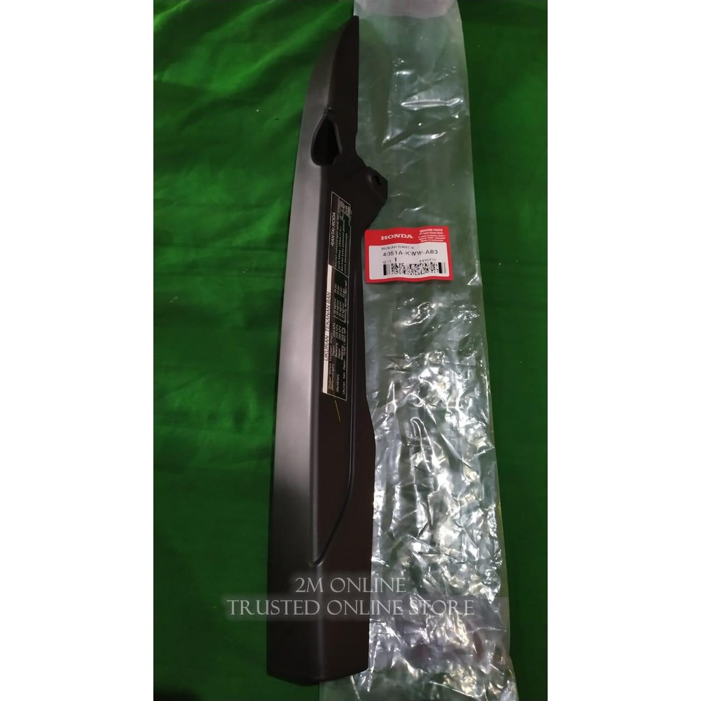 2m COVER TUTUP RANTAI REVO ABSOLUTE ORI AHM 4051A-KWW-A80