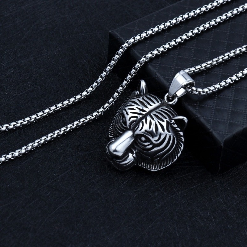 Kalung Liontin Kepala Harimau Bahan Stainless Steel Gaya Retro Eropa Amerika