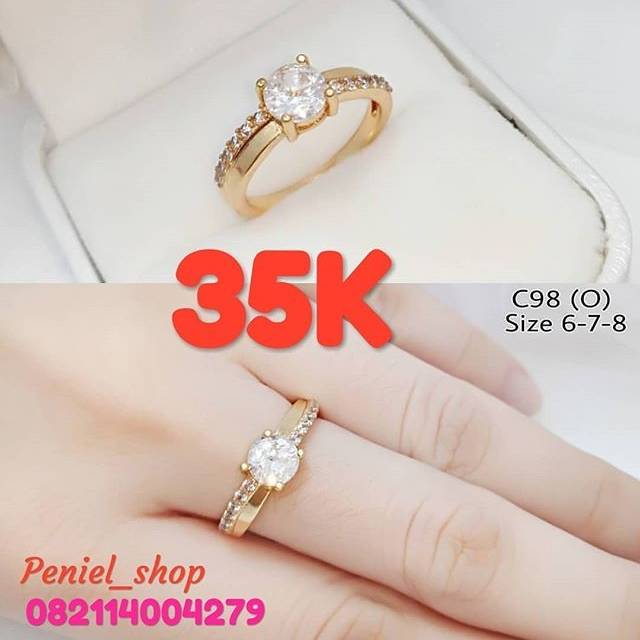Cincin replika berlian