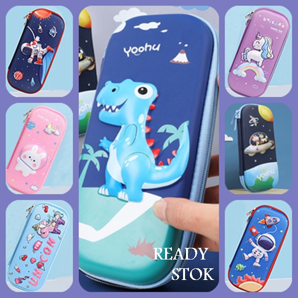 

ABM Grosir - Tempat Pensil Anak 3D Karakter / Hardcase Pencil Case / Tempat Pensil Anak / Kotak Pensil 3D Karakter / Tempat Pensil Karakter Timbul / Kotak Pensil Anak