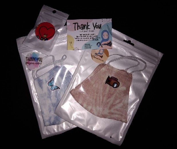 Masker Tie Dye Among Us