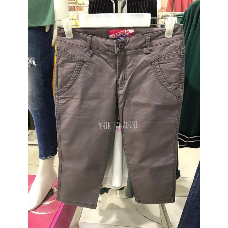 CELANA WANITA 3/4 , CELANA PENDEK CARDINAL GIRL ORIGINAL