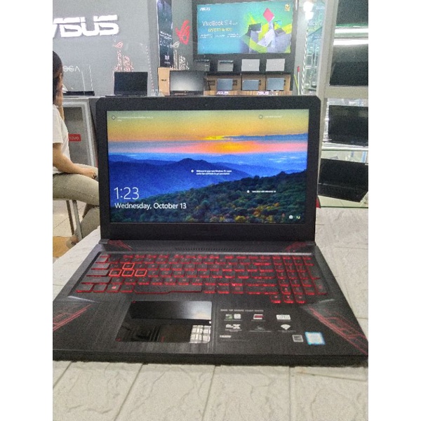 Laptop Leptop Seken Bekas Second Programmer DESAIN ASUS TUF Gaming FX504 Core i7 RAM 8GB HDD 1TB VGA