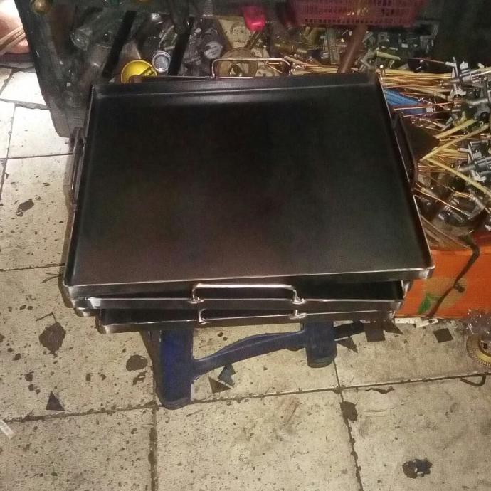 wajan kotak baja Hitam 30x20