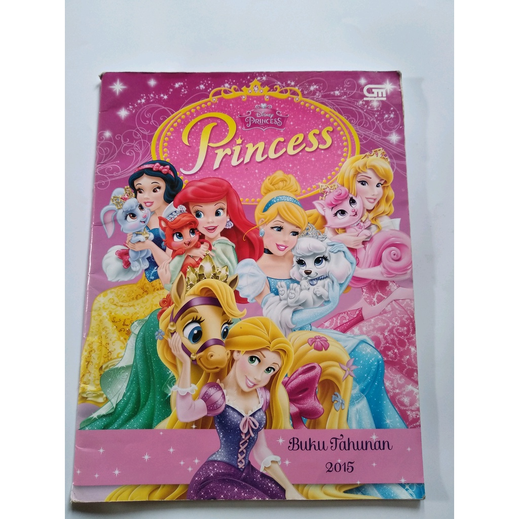 Original bekas PRINCESS - Buku Tahunan 2015