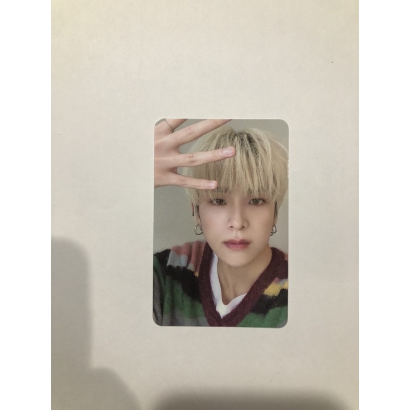 BOOKED Photocard Asahi selca full album fa treasure blue ver.