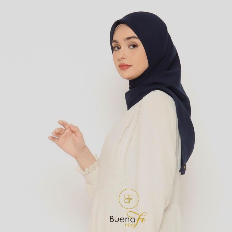 HIJAB VOAL SUPERFINE POLOS || 120x120 - Jilbab segi empat voal