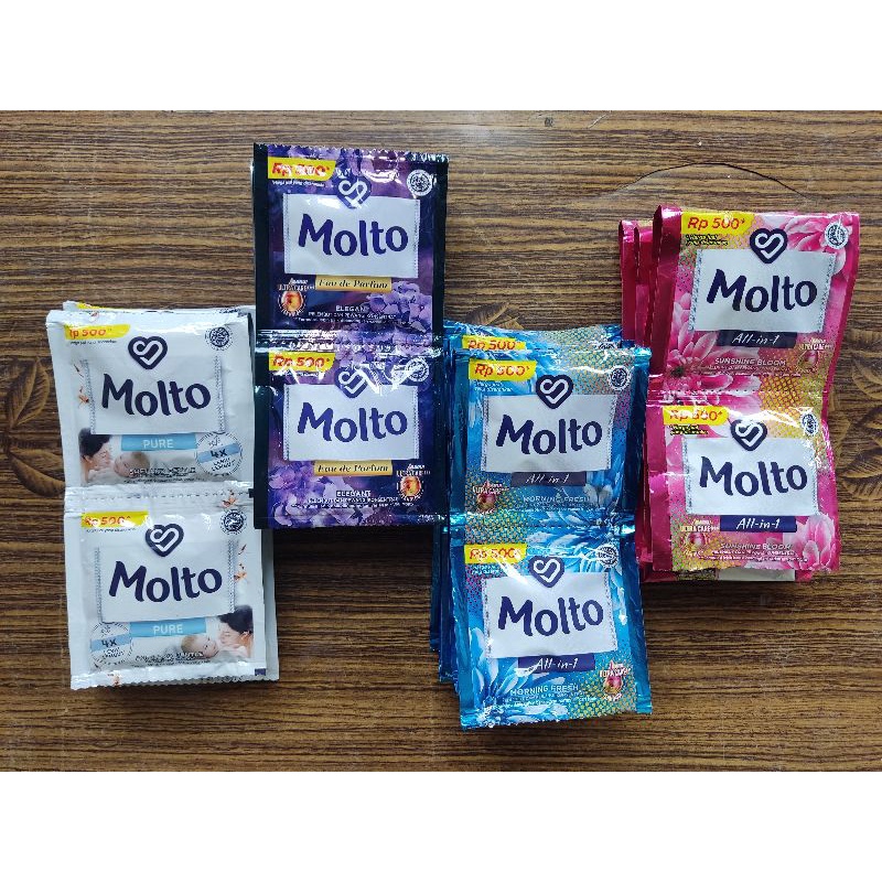 Molto Sachet Aneka Varian 10ml (1renteng 12 sachet) pelembut dan pewangi pakaian