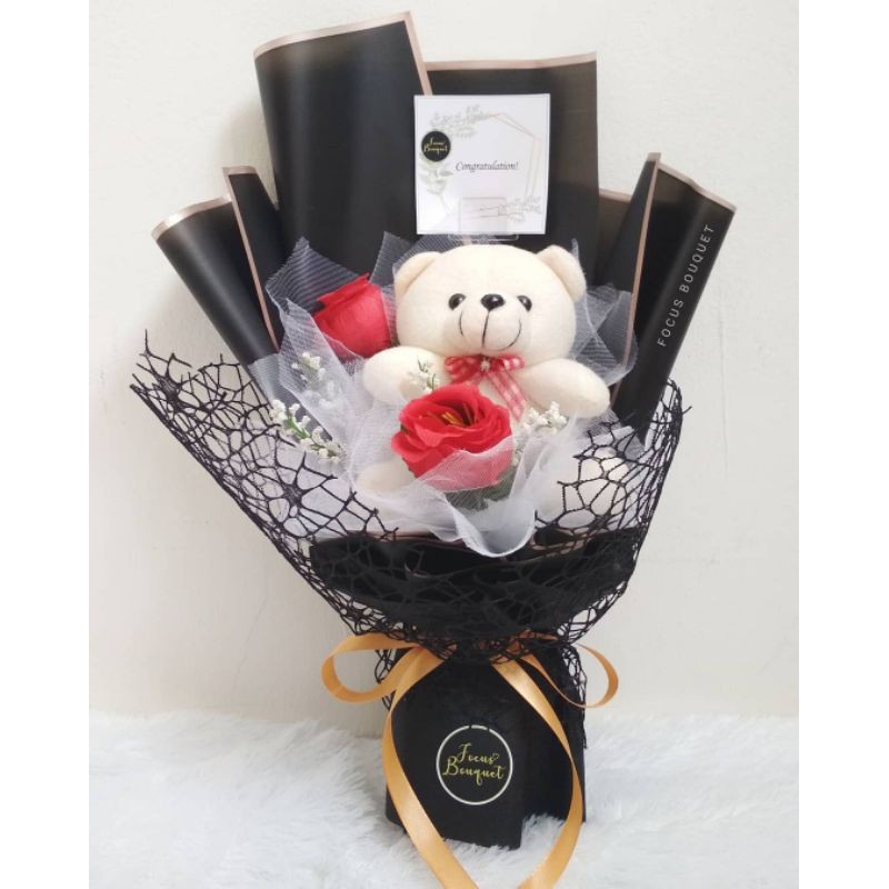 

Korean Doll Bouquet Flower / buket bunga / buket boneka / buket wisuda / hadiah wisuda / ulang tahun / valentine / hadiah valentine