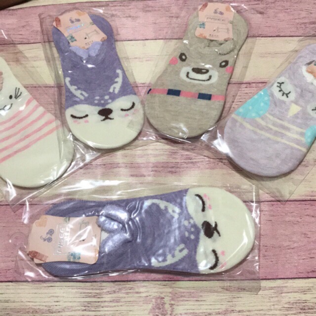 KAOS KAKI KOREA MOTIF BONEKA