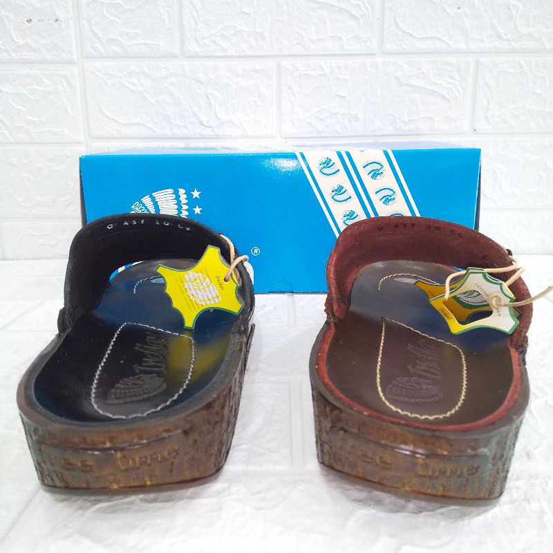 Sandal Indian tipe 437