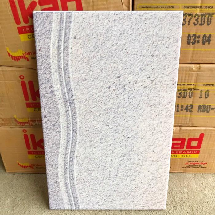 Keramik dinding 25x40 glossy/ keramik dinding kamar mandi