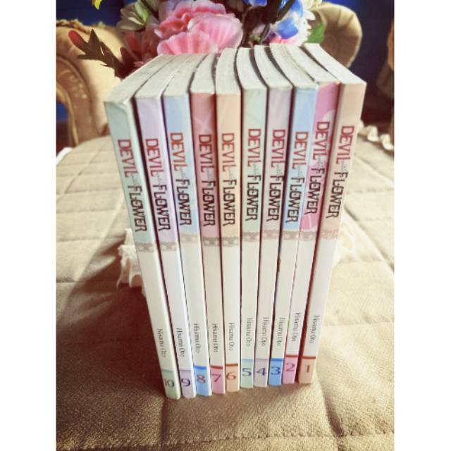 Komik Devil With Flower