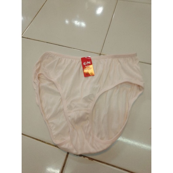 Celana dalam golden Nick 3 pcs Ukuran xl