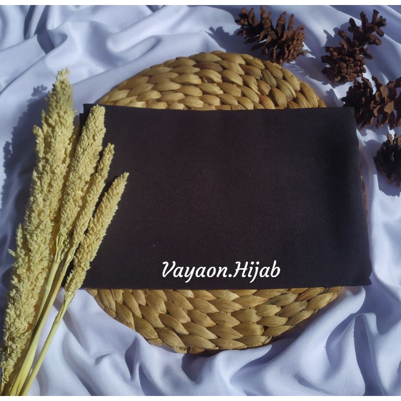 (GRAB INSTAN) HIJAB PASHMINA CERUTY 200x75 JILBAB PASHMINA CERUTY BABYDOLL PREMIUM TEPI JAHIT-Hitam