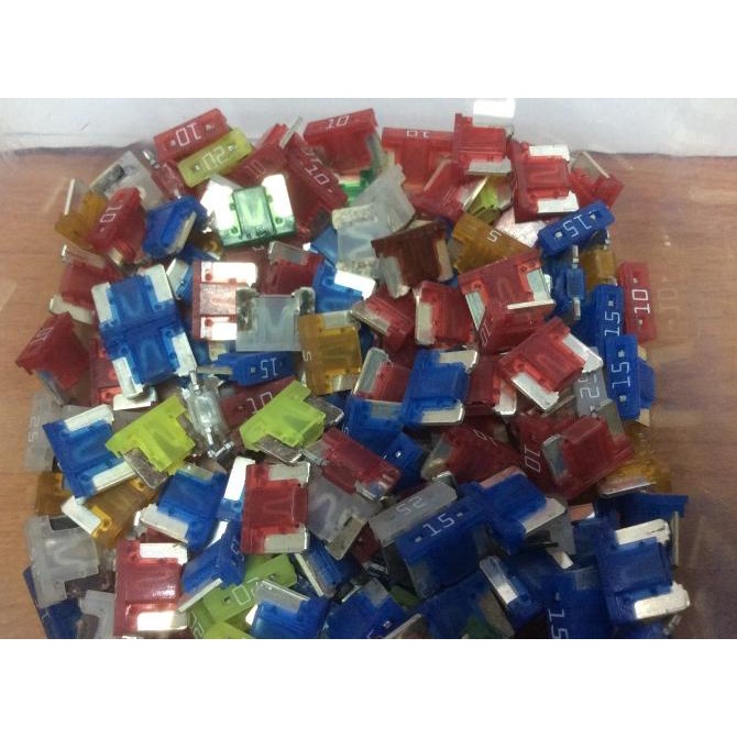 FUSE SEKRING KAKI PENDEK MOBIL TOYOTA HONDA NISSAN fuji89 dijamin