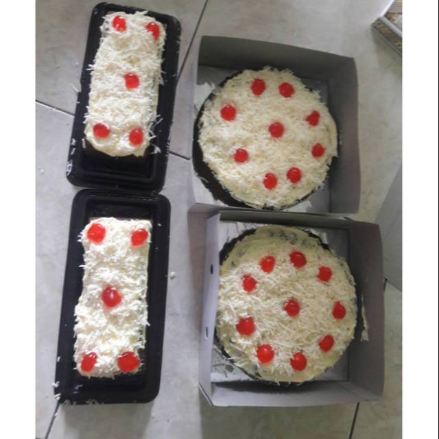 

Brownies nyoklat, cheese lover, full chocolate atau mix