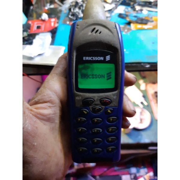 Ericsson R310 R310s Sirip Hiu / Minus / Bahan