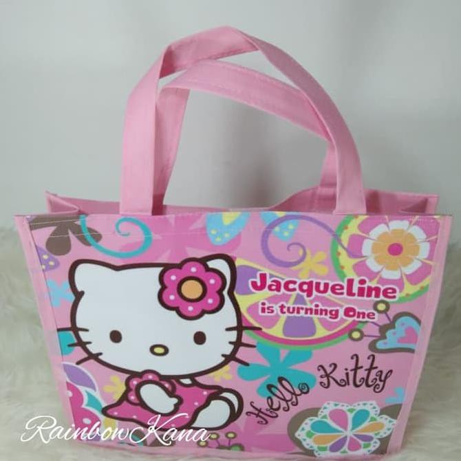 

Silahkan Order Tas Ulang Tahun/Ultah/Tas Jinjing/Souvenir/Goodie Bag Hello Kitty