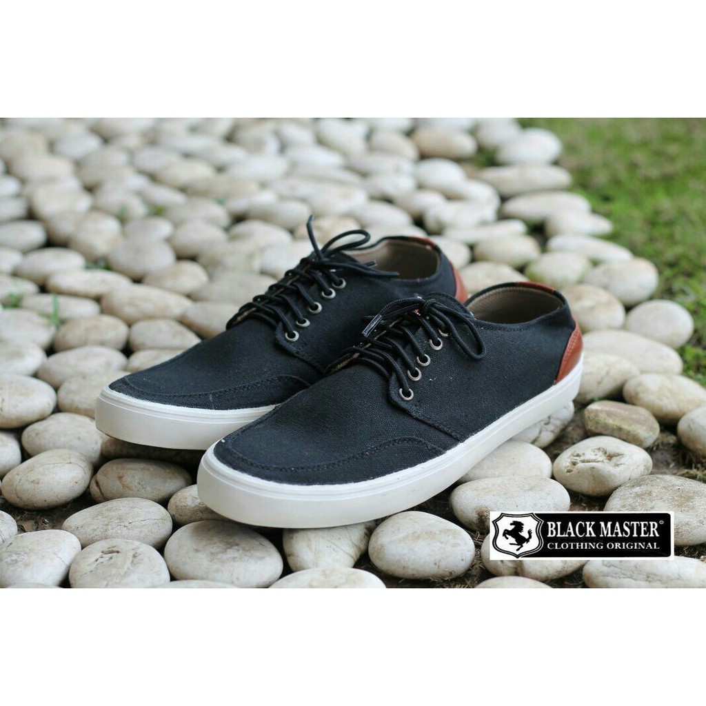 Sepatu Original Black Master GEOF Black