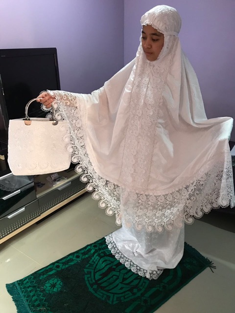 Mukena Anting KD full bordir Swarovski Sutra Paris + Tas Behel Super Mewah dan Elegan