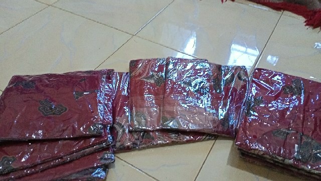 Atasan Batik Dolby Dolbi Dobby Doby Tenun Sutra Tulis Halus Katun Atbm Baron ,sarombit Atasan
