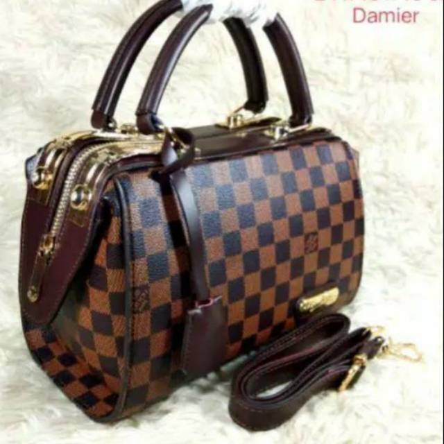 Lv doctor hand bag slempang