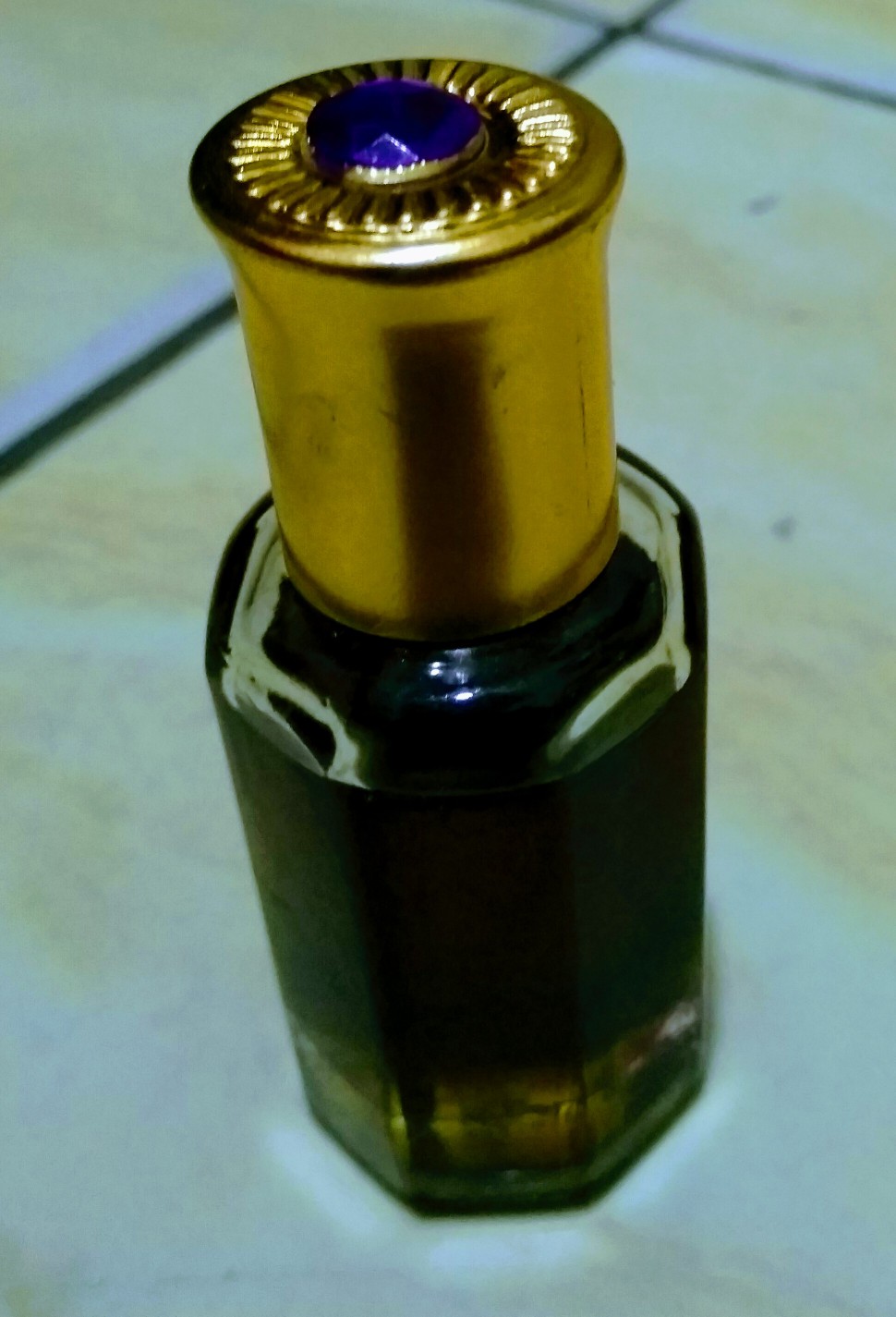 Minyak Gaharu 10 Ml Bibit Asli ( Perfume Oil )