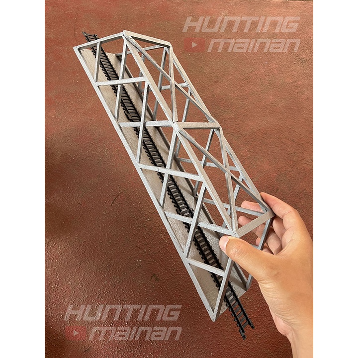 Miniatur Jembatan Rel Kereta Api Plus Rel Rail King - Hunting Mainan