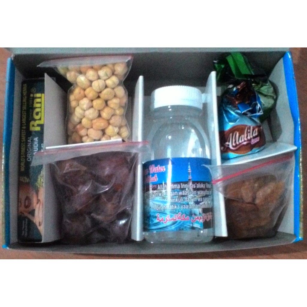 

Paket oleh oleh komplit