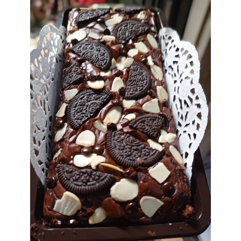 

fudgy brownies panggang MomsVinAle /cemilan