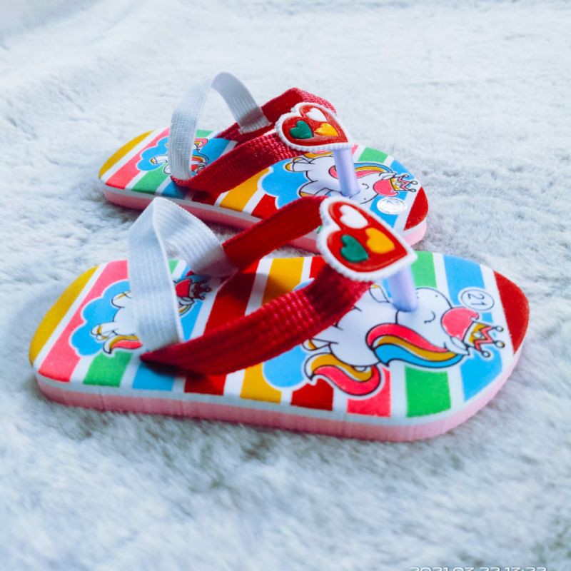 sandal baby love motif LOL