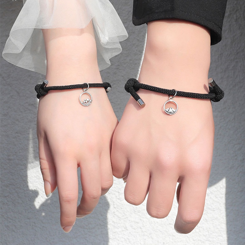 [COD]❤️2 Pcs Gelang Couple Gelang Tali Karet Magnet aksesoris Pria Gelang Astronot Fashion Bangle Untuk Aksesoris  Penjualan Panas Mode Wanita