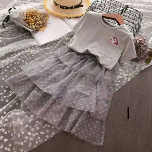 Baju Setelan Anak Perempuan Import Kaos Kantong Rok Tutu Tumpuk Abu