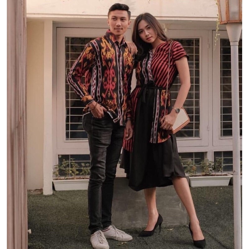 COUPLE AYAMIA BLACK RED DEBBY STORE DRESS KONDANGAN DRESS NATAL COUPLE KONDANGAN DRESS ETNIK DRESS COUPLE || BATIK SONGKET COUPLE || COUPLE BATIK SONGKET || COUPLE SONGKET BATIK