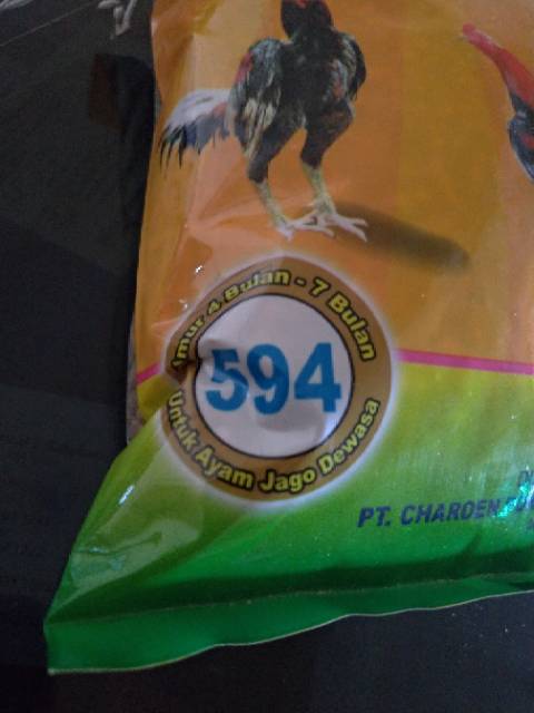 594 HI PRO VITE UNTUK AYAM SIAM / LAGA / JAGO 594