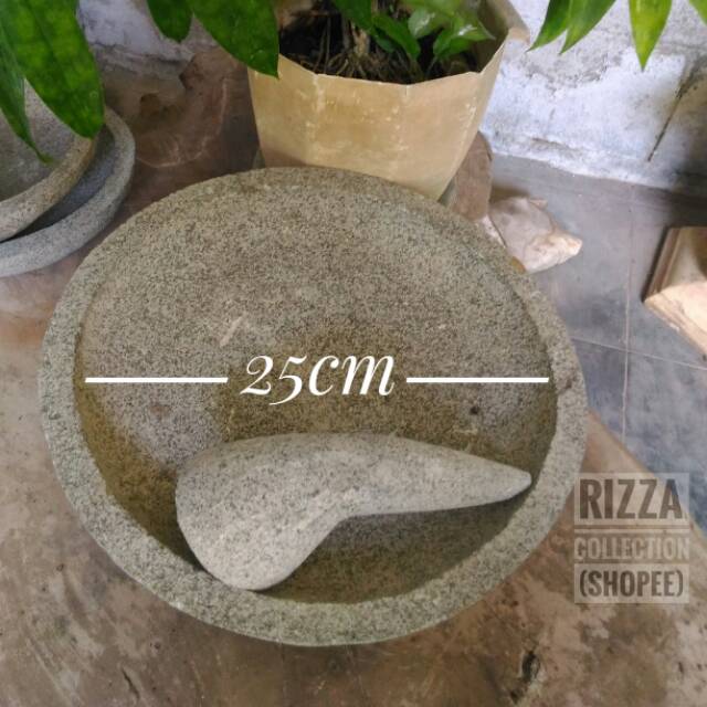 Cobek Batu Asli Ukuran Besar 25 Cm, Bonus Ulekan Batu Asli, Garansi 100% Uang Kembali