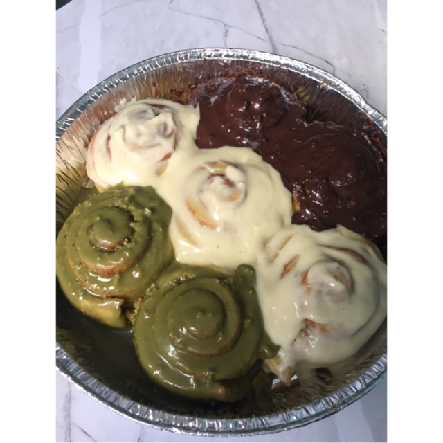 

Cinnamon Roll isi 7 !! (BUY 2 GET 1 FREE)
