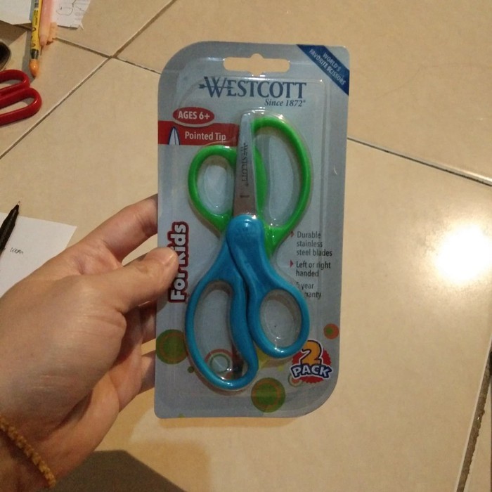

Westcott gunting 2pc, 5inch,left or right handed,gunting utk anak2