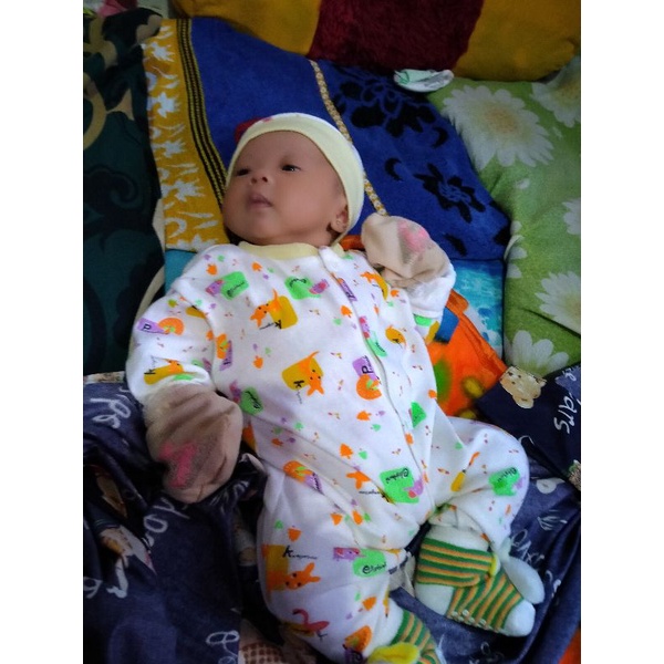 Pakaian Bayi Jumper Panjang Set Topi Aday