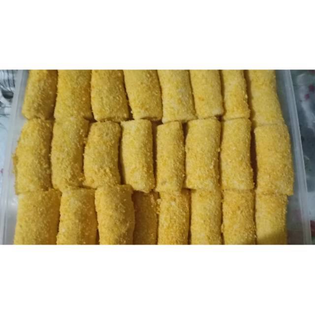 

Risoles smoke beef keju dan ragout ayam